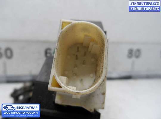 Замок боковой двери на Range Rover III (LM, L322)