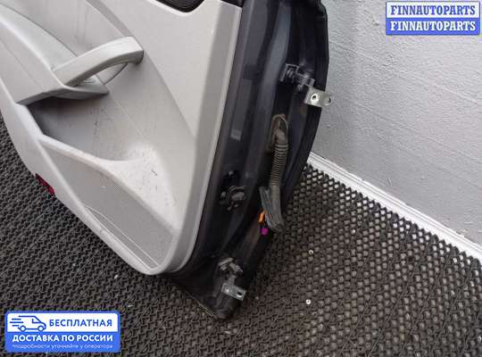 Замок боковой двери на Volkswagen Passat B7 (36)