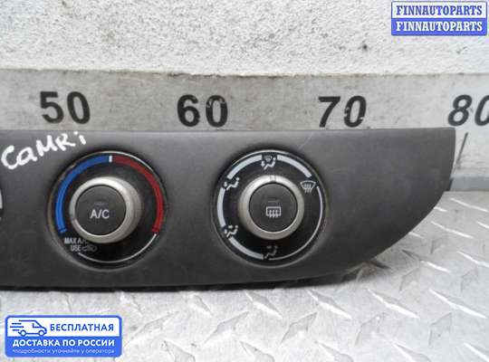 Блок управления печкой на Toyota Camry XV30