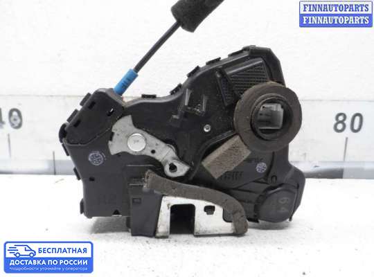 Замок боковой двери на Toyota Land Cruiser Prado 120
