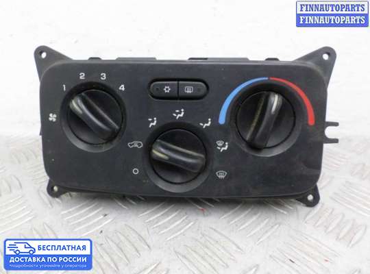 Блок управления печкой на Jeep Cherokee II / Liberty (KJ)