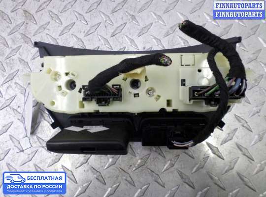 Блок управления печкой на Ford Kuga II / Escape III