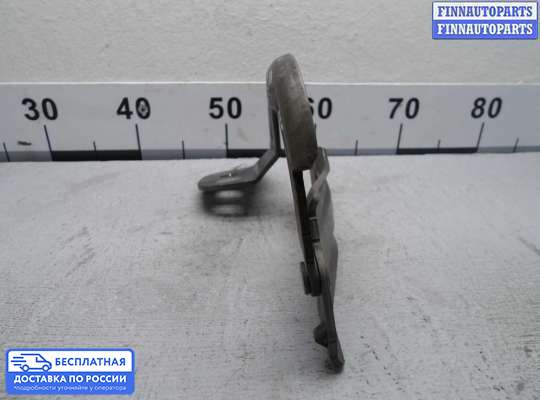 Петля капота на Ford Kuga II / Escape III