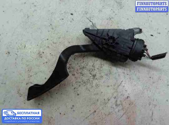Педальный узел (педаль) на Lexus RX II (XU30)