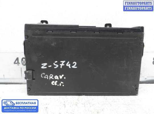 CD-чейнджер на Dodge Caravan IV (RG, RS)