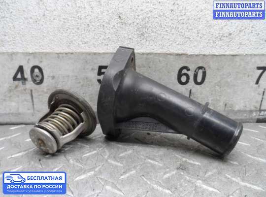 Корпус термостата на Toyota Camry XV40