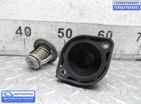 Корпус термостата на Toyota Camry XV40
