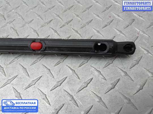 Амортизатор капота на Mercedes-Benz S (W222)