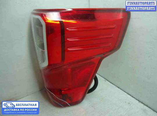 Фонарь задний на Nissan Titan II (A61)