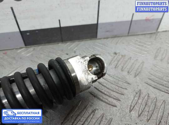 Амортизатор крышки багажника на Volkswagen Touareg I (7L)