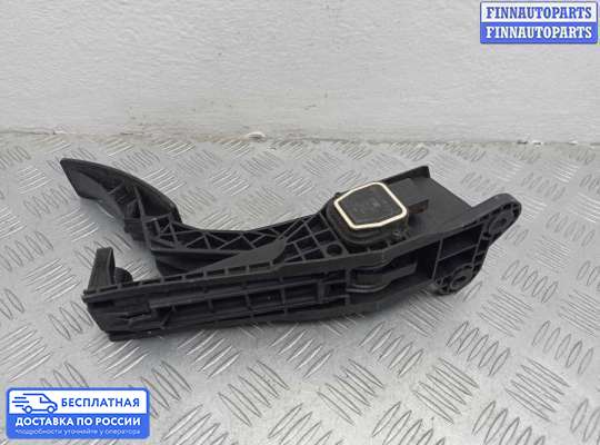 Педальный узел (педаль) на Mercedes-Benz ML (W164)