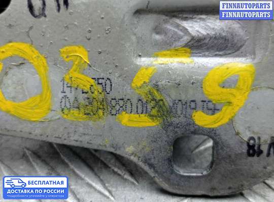 Петля капота на Mercedes-Benz E (W212)