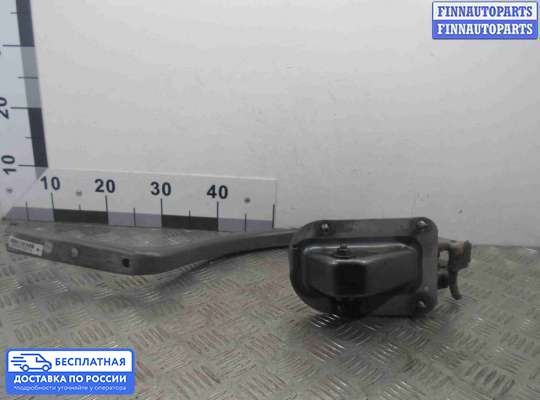 Петля крышки багажника на BMW 5 (F10/F11)