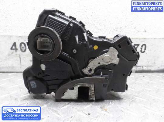 Замок боковой двери на Toyota Camry XV40
