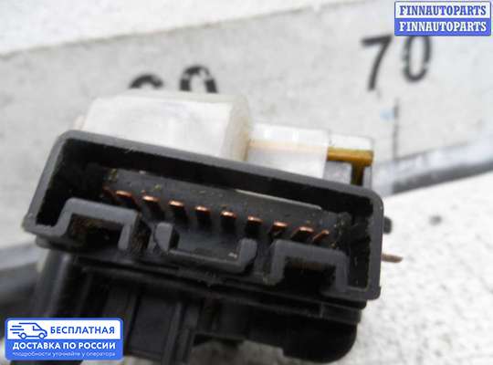 Подрулевой переключатель на Toyota Matrix I (E13)