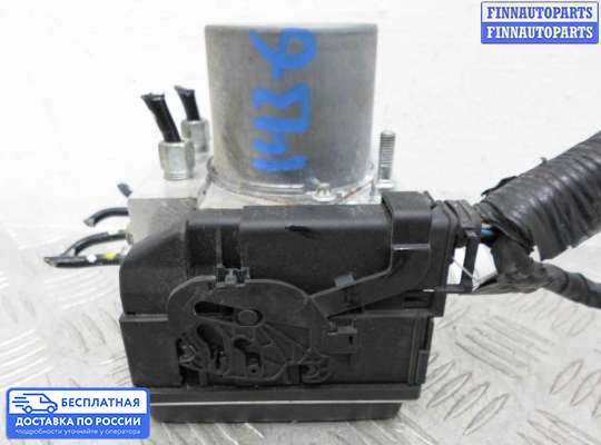 Блок ABS на Infiniti EX / QX50 (J50)