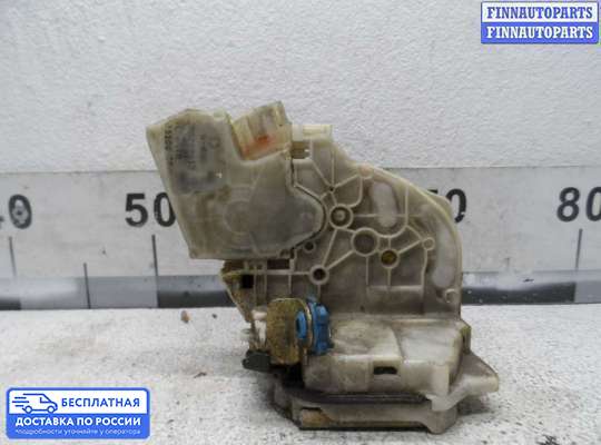 Замок боковой двери на Nissan Pathfinder II (R50)