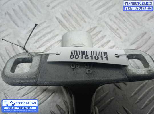 Петля крышки багажника на BMW X5 (E70)