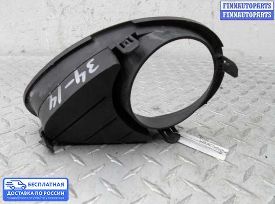 Решетка (заглушка) бампера на Infiniti FX I (S50)