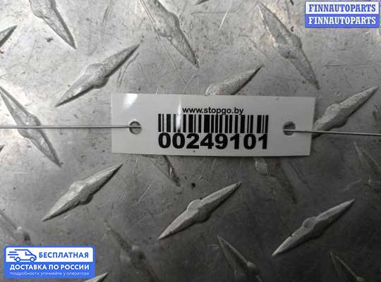 Петля капота на Mercedes-Benz S (W222)