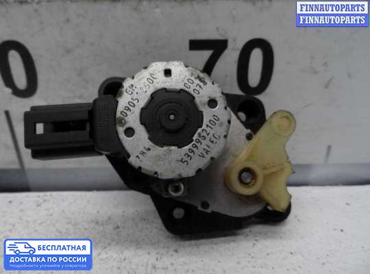 Моторчик заслонки печки на Opel Omega B