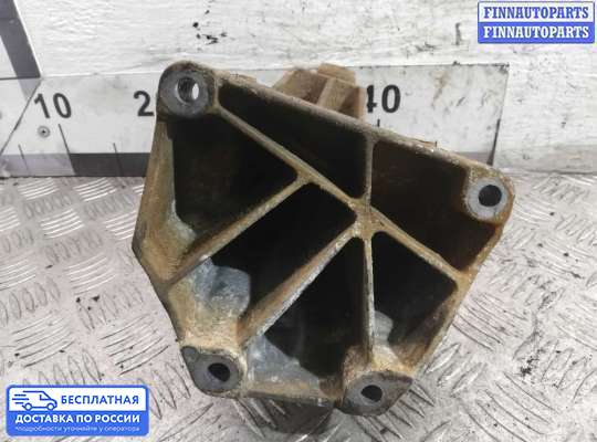 Кронштейн ДВС (лапа) на Mercedes-Benz Vito (W639)