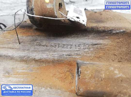 Кронштейн ДВС (лапа) на Mercedes-Benz Vito (W639)