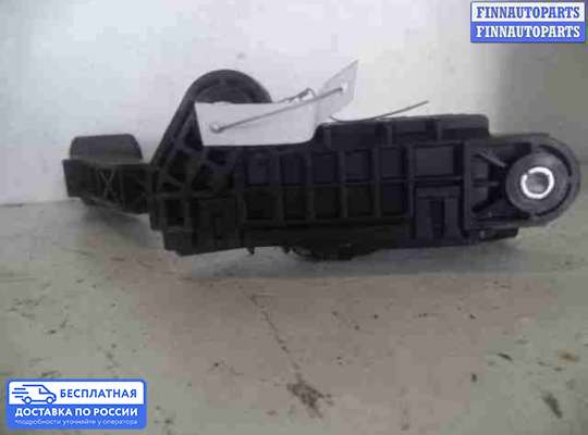 Педальный узел (педаль) на Toyota FJ Cruiser