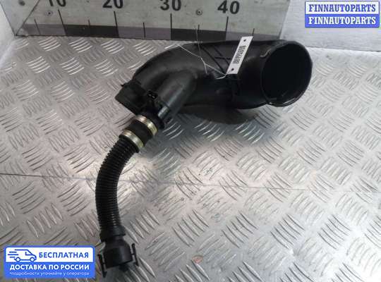 Патрубок (трубка, шланг) на BMW X5 (F15)