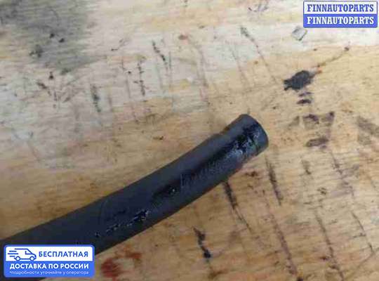 Патрубок (трубка, шланг) на Mercedes-Benz R (W251)