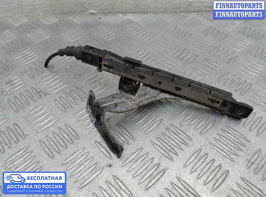 Антенна на Volkswagen Phaeton (3D)
