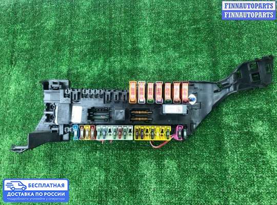 Блок предохранителей на Mercedes-Benz GL / GLS (X166)