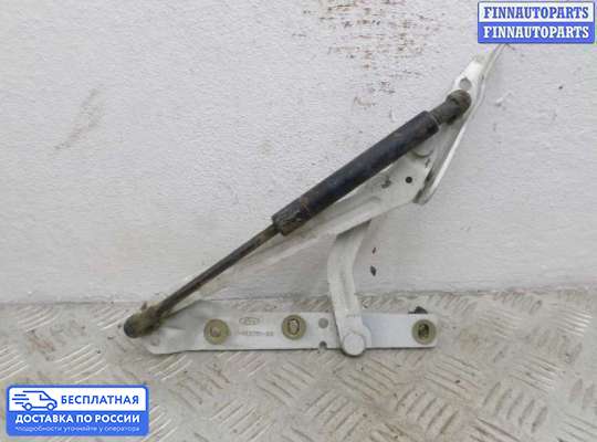 Петля крышки багажника на Ford Focus I