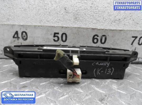 Часы на Toyota Camry XV40