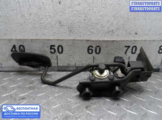Педальный узел (педаль) на Toyota Camry XV30