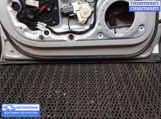 Стеклоподъемник электрический на Audi A8 (D4, 4H)