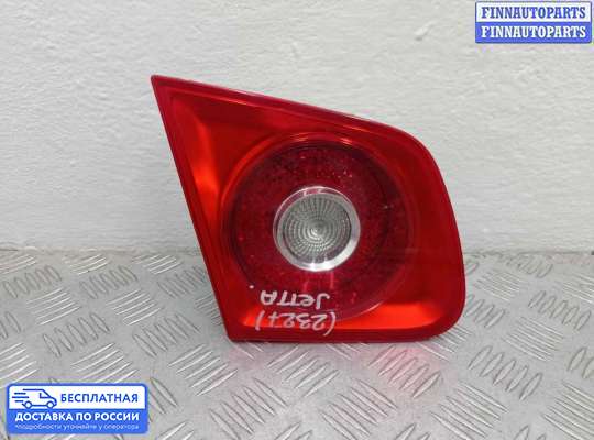 Фонарь крышки багажника на Volkswagen Jetta V (1K)