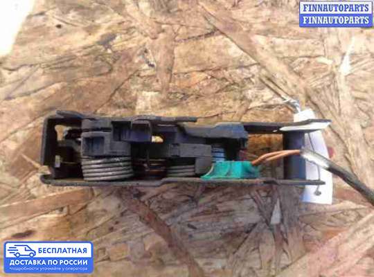Замок капота на Volkswagen Amarok (2H)