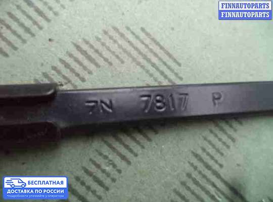 Поводок дворника на Hyundai Santa Fe II (CM)