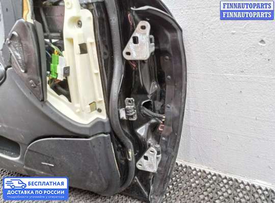 Петля двери на Mercedes-Benz CLS (C219)