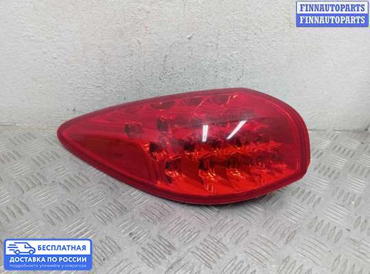 Фонарь задний на Infiniti EX / QX50 (J50)