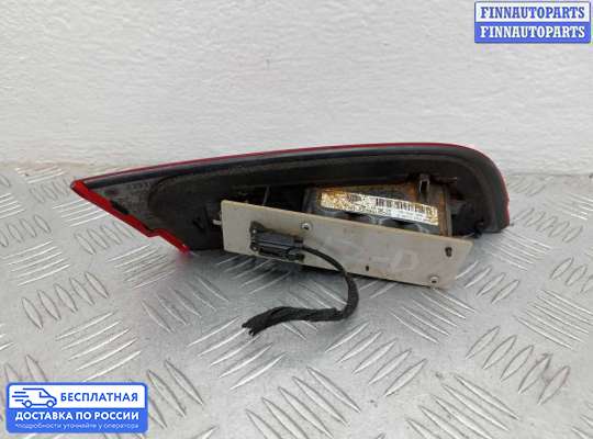 Фонарь крышки багажника на Jaguar XF I (X250)
