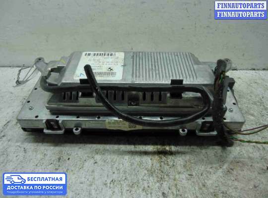 Дисплей бортового компьютера на BMW X5 (E70)