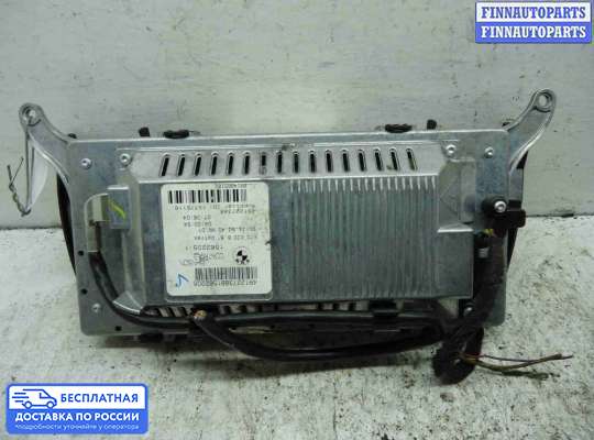 Дисплей бортового компьютера на BMW X5 (E70)