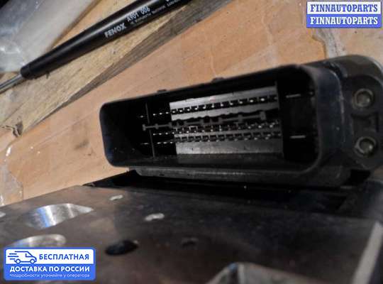 Блок ABS на BMW X5 (E70)
