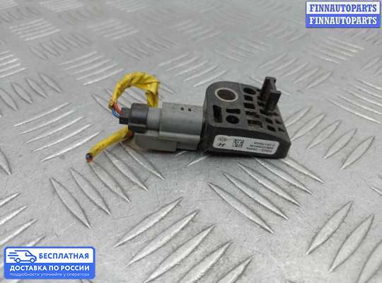 Датчик удара (Airbag) на Hyundai ix35 I / Tucson II (LM)