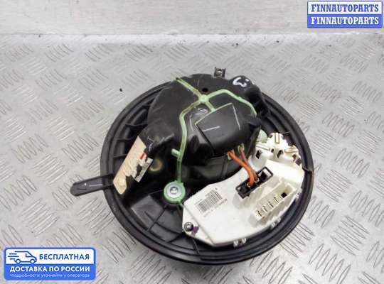 Мотор отопителя на BMW X3 (F25)
