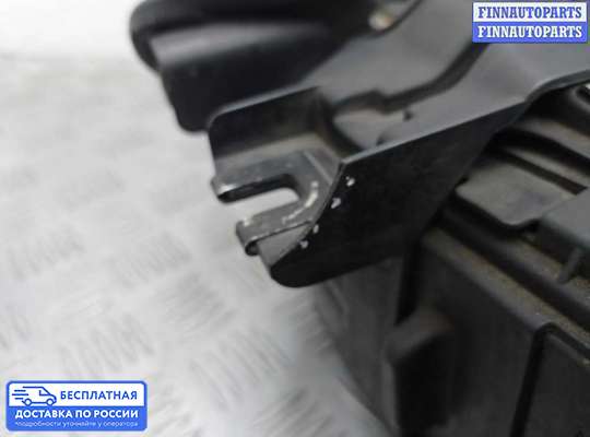 Фара передняя на Audi Q7 (4L)