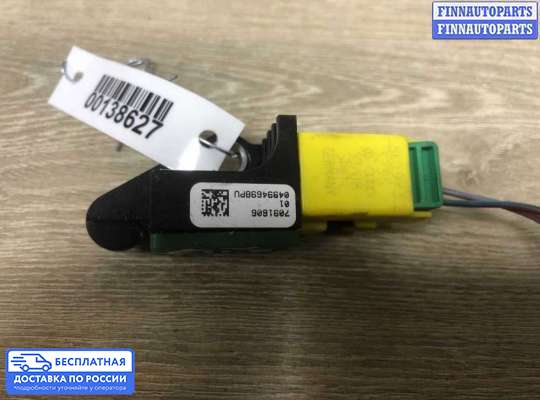 Датчик удара (Airbag) на Volkswagen Passat B7 (36)