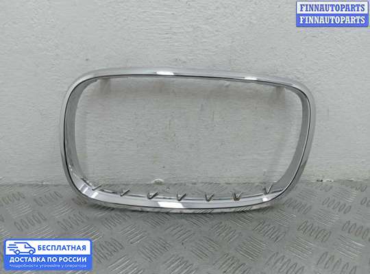 Решетка (заглушка) бампера на BMW X5 (E70)